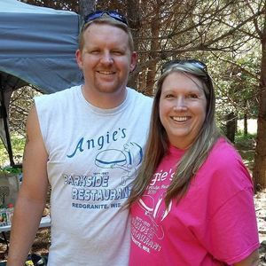 Meet your Posher, Elaine